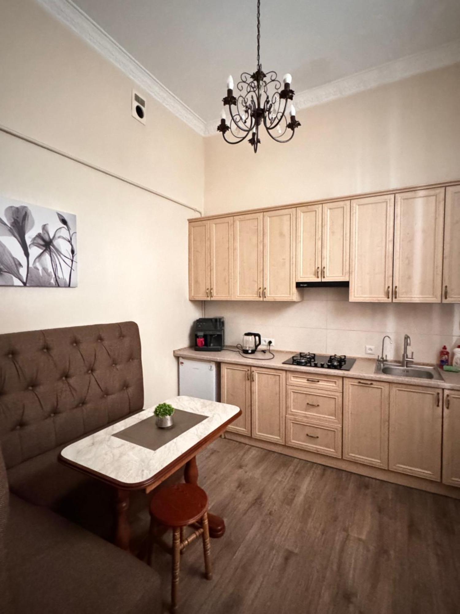 Apartamenty Kulisha 25 Lviv Exterior foto